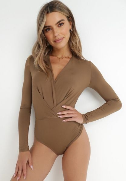 Brązowe Body Candletree. Brązowe body Born2be, m, z aplikacjami, z jeansu. Za 79.99 zł.