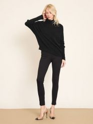 BGN Golf w kolorze czarnym rozmiar: 40. Czarne golfy BGN, bez wzorów, bez ramiączek. Za 245.95 zł.