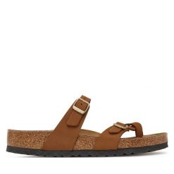 Japonki Birkenstock. Brązowe klapki Birkenstock, bez wzorów, bez obcasa. Za 599.99 zł.
