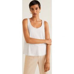 Mango - Top Newrever. Czerwone topy Mango, l, bez wzorów, z materiału, bez kołnierzyka, bez ramiączek. W wyprzedaży za 39.90 zł.
