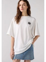 Levi's Koszulka w kolorze białym ze wzorem rozmiar: M. Białe bluzki Levi's®, m, bez wzorów, z bawełny, bez kołnierzyka, bez ramiączek. Za 95.69 zł.