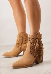 Brązowe Botki Kowbojki na Stożkowym Obcasie z Ażurowym Wzorem i Eathetina. Brązowe botki Born2be, w ażurowe wzory, z jeansu, bez obcasa, na obcasie, bez zapięcia. Za 149.99 zł.