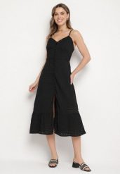 Czarna Sukienka Rozkloszowana na Ramiączkach z Guzikami z Wiskozą Efrinelle. Czarne sukienki Born2be, na co dzień, l, bez wzorów, z wiskozy, eleganckie, bez kołnierzyka, bez ramiączek, midi, rozkloszowane. Za 99.99 zł.