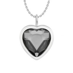 Naszyjnik z zawieszką Icons z kryształem w kształcie serca posrebrzany. Naszyjniki Lilou, z kryształem, posrebrzane. Za 298.00 zł.