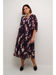 KAFFE curve Sukienka w kolorze fioletowo-białym rozmiar: 46. Różowe sukienki KAFFE curve, bez wzorów, z tkaniny, bez kołnierzyka, bez ramiączek, midi. Za 152.99 zł.