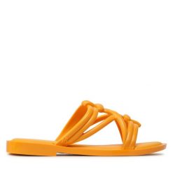 Klapki Melissa. Białe klapki Melissa, bez wzorów, bez obcasa. Za 159.99 zł.