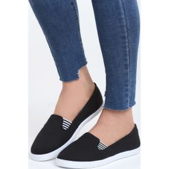 Czarne Slip On Chill and Jump. Trampki Born2be. Za 39.99 zł.