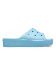 Crocs Klapki "Classic" w kolorze błękitnym rozmiar: 37/38. Niebieskie klapki Crocs, bez wzorów, z otwartym noskiem, bez obcasa. Za 70.41 zł.