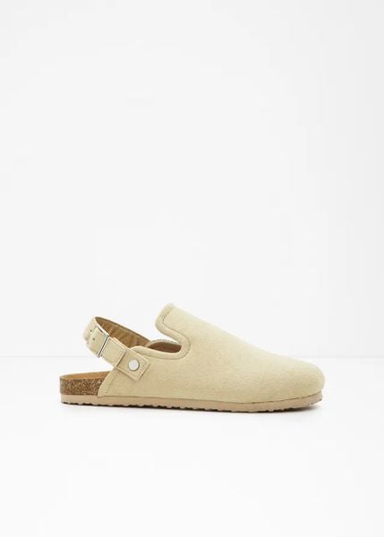 Klapki z paskiem. Zielone klapki bonprix, bez wzorów, bez obcasa. Za 59.99 zł.