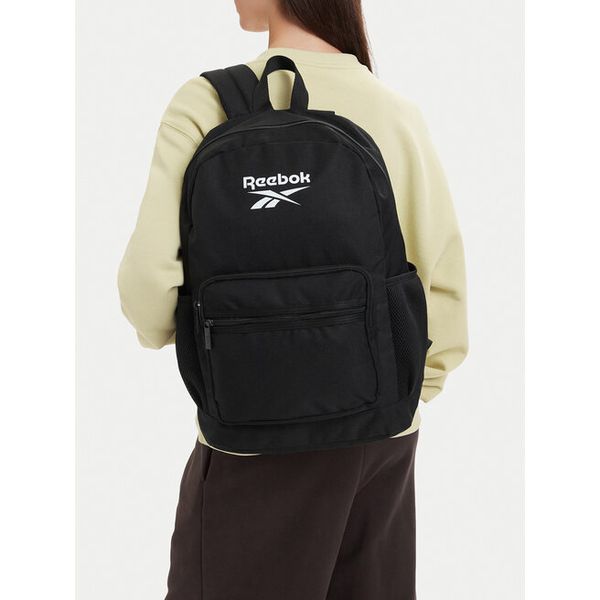 Plecak Reebok. Czarne plecaki Reebok, bez wzorów. Za 99.99 zł.
