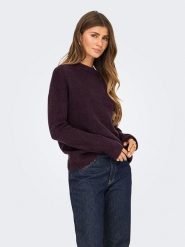 ONLY Sweter w kolorze fioletowym rozmiar: S. Różowe swetry Only, s, bez wzorów, ze splotem, bez ramiączek. Za 113.63 zł.
