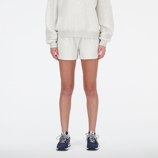 Spodenki damskie New Balance WS41500AHH – szare. Szare szorty New Balance, bez wzorów, z bawełny, klasyczne. Za 229.99 zł.