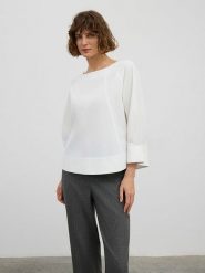 BGN Bluzka w kolorze białym rozmiar: 40. Białe bluzki BGN, bez wzorów, bez kołnierzyka, bez ramiączek. Za 105.38 zł.