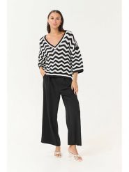 Kaffe Sweter w kolorze czarno-białym rozmiar: XXL. Białe swetry Kaffe, xxl, bez wzorów, z bawełny, bez ramiączek. Za 140.53 zł.