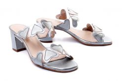 BRENDA ZARO T3589 mercuri, klapki damskie. Szare klapki Brenda Zaro, bez wzorów, bez obcasa, na obcasie. Za 349.90 zł.