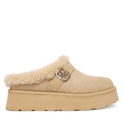 Śniegowce Guess. Brązowe trapery i śniegowce Guess. Za 509.99 zł.