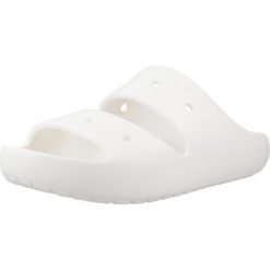 Klapki Crocs Model Classic Sandal V2 Kolor Biały. Białe klapki Crocs, bez wzorów, z gumy, bez obcasa. Za 182.00 zł.