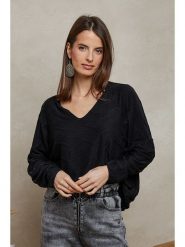 Plume Sweter "Clux" w kolorze czarnym rozmiar: M. Czarne swetry Plume, m, bez wzorów, bez ramiączek. Za 132.05 zł.