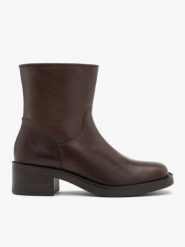 Brązowe botki ze skóry licowej. Brązowe botki Brawo sp. z o.o., bez wzorów, ze skóry, bez obcasa, na obcasie, bez zapięcia. Za 499.99 zł.