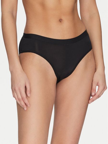 Ysabel Mora Figi klasyczne 10121 Czarny. Czarne figi YSABEL MORA, xl, bez wzorów, z syntetyku. Za 39.99 zł.