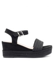 Jenny Fairy Sandały WS109-06EOB Czarny. Czarne sandały Jenny Fairy, bez wzorów, z materiału, bez obcasa, na koturnie, bez zapięcia. Za 139.99 zł.