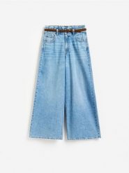 Jeansy wide leg z paskiem - niebieski. Niebieskie jeansy Reserved, bez wzorów. Za 159.99 zł.