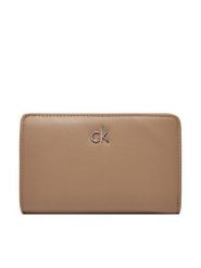 Calvin Klein Duży Portfel Damski Ck Daily Medium Bifold_Pbl K60K613075 Beżowy. Brązowe portfele Calvin Klein, bez wzorów, ze skóry. Za 199.99 zł.