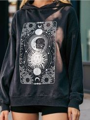 Bluza z kapturem z efektem sprania - szary. Szare bluzy Sinsay, l, bez wzorów, z kapturem. Za 49.99 zł.