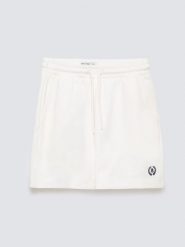 Szorty damskie dresowe z niewielkim haftem białe Meganta 100. Białe szorty Big Star, bez wzorów, z bawełny, klasyczne. Za 119.99 zł.