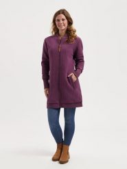 TRAVELIN' Bluza w kolorze fioletowym rozmiar: M. Różowe bluzy Travelin', m, bez wzorów, bez kaptura. Za 295.99 zł.