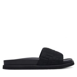 Klapki Gant. Czarne klapki GANT, bez wzorów, bez obcasa. Za 329.99 zł.