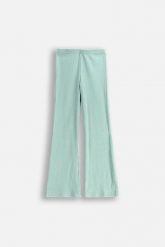 Legginsy prążkowane z długą nogawką. Zielone legginsy COCCODRILLO, bez wzorów, z bawełny, długie. W wyprzedaży za 29.90 zł.