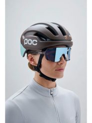 POC Okulary rowerowe "Devour Mid" w kolorze czarno-niebieskim rozmiar: onesize. Czarne okulary przeciwsłoneczne POC, bez wzorów, z tworzywa sztucznego, sportowe. Za 454.95 zł.