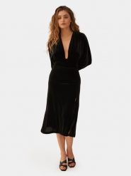 Undress Code Sukienka koktajlowa Date Night 477 Czarny Slim Fit. Czarne sukienki Undress Code, s, bez wzorów, z syntetyku, wizytowe, bez kołnierzyka, bez ramiączek. Za 489.99 zł.