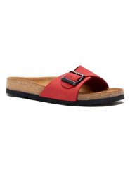 Comfortfusse Skórzane klapki w kolorze czerwonym rozmiar: 38. Czerwone klapki Comfortfüße, bez wzorów, z nubiku, z otwartym noskiem, bez obcasa. Za 194.95 zł.