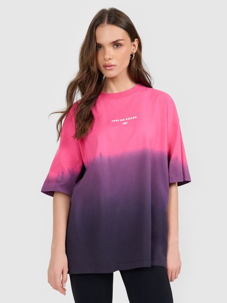 4F T-shirt loose z nadrukiem damski - różowy XS. Czerwone t-shirty 4f, s, bez wzorów, z dresówki, bez kołnierzyka, bez ramiączek. Za 79.99 zł.