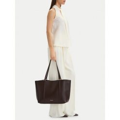 Torebka GINO ROSSI. Brązowe shopper Gino Rossi, bez wzorów, bez dodatków. Za 279.99 zł.