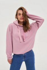 Bluza z kapturem różowa. Czerwone bluzy MOODO, l, bez wzorów, z bawełny, z kapturem. Za 129.99 zł.