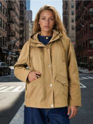 Krótka parka z kapturem z twillu - zielony. Zielone parki Sinsay, l, z kapturem. Za 79.99 zł.