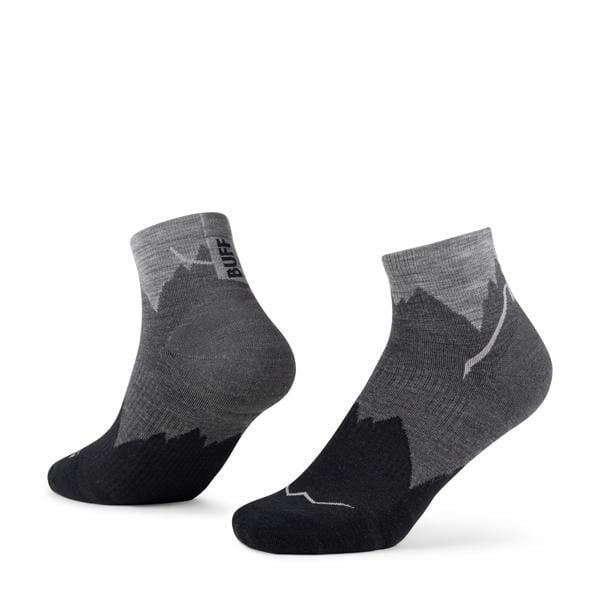 Skarpety turystyczne Buff Merino LIghtweight Quarter Sock LWQ3. Czarne skarpety Buff, bez wzorów, z elastanu. Za 99.99 zł.