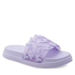 Klapki Bassano. Fioletowe klapki Bassano, bez wzorów, bez obcasa. Za 49.99 zł.