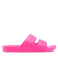 Klapki Freedom Moses. Czerwone klapki Freedom Moses, bez wzorów, bez obcasa. Za 229.99 zł.