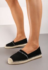 Czarne Espadryle z Plecioną Podeszwą i Noskiem Effily. Czarne espadryle Born2be, z aplikacjami, bez obcasa, na obcasie, bez zapięcia. W wyprzedaży za 31.99 zł.