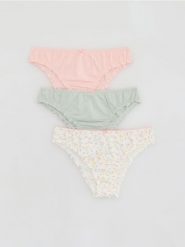 Majtki figi 3 pack - pastelowy róż. Czerwone figi Reserved, l, bez wzorów, z bawełny. Za 59.99 zł.