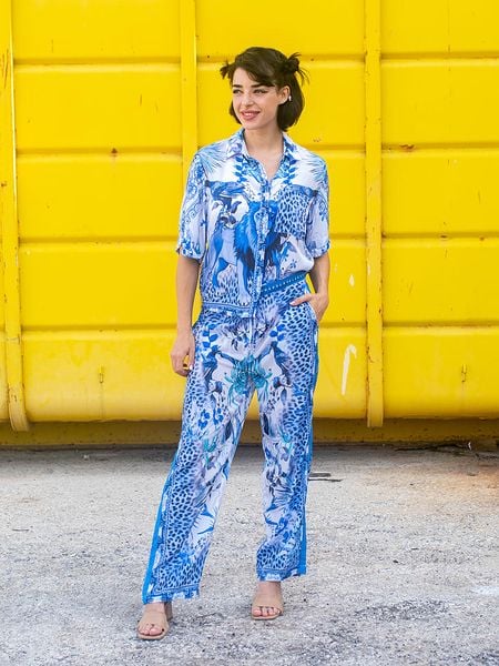 Isla Bonita by SIGRIS Spodnie w kolorze niebieskim rozmiar: XL. Niebieskie spodnie materiałowe Isla Bonita by SIGRIS, na co dzień, xl, bez wzorów, z bawełny. Za 114.98 zł.