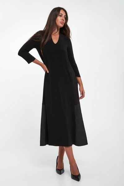 Sukienka maxi JOSEPH RIBKOFF. Sukienki Joseph Ribkoff, xs, bez wzorów, bez kołnierzyka, bez ramiączek, maxi. Za 1,039.00 zł.