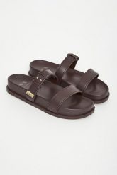 Klapki ARMANI EXCHANGE. Klapki Armani Exchange, bez wzorów, bez obcasa. Za 629.00 zł.