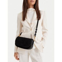 Torebka Badura. Czarne torebki klasyczne Badura, bez wzorów, bez dodatków. Za 263.99 zł.