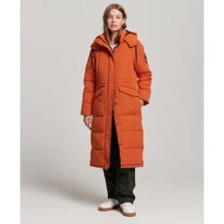 Damska długa kurtka Superdry Everest. Brązowe kurtki Superdry, s, bez wzorów, z elastanu, bez kaptura. Za 740.45 zł.