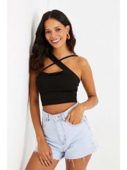 Cool and sexy Top w kolorze czarnym rozmiar: M. Czarne topy Cool and sexy, m, bez wzorów, bez kołnierzyka, bez ramiączek. Za 68.95 zł.